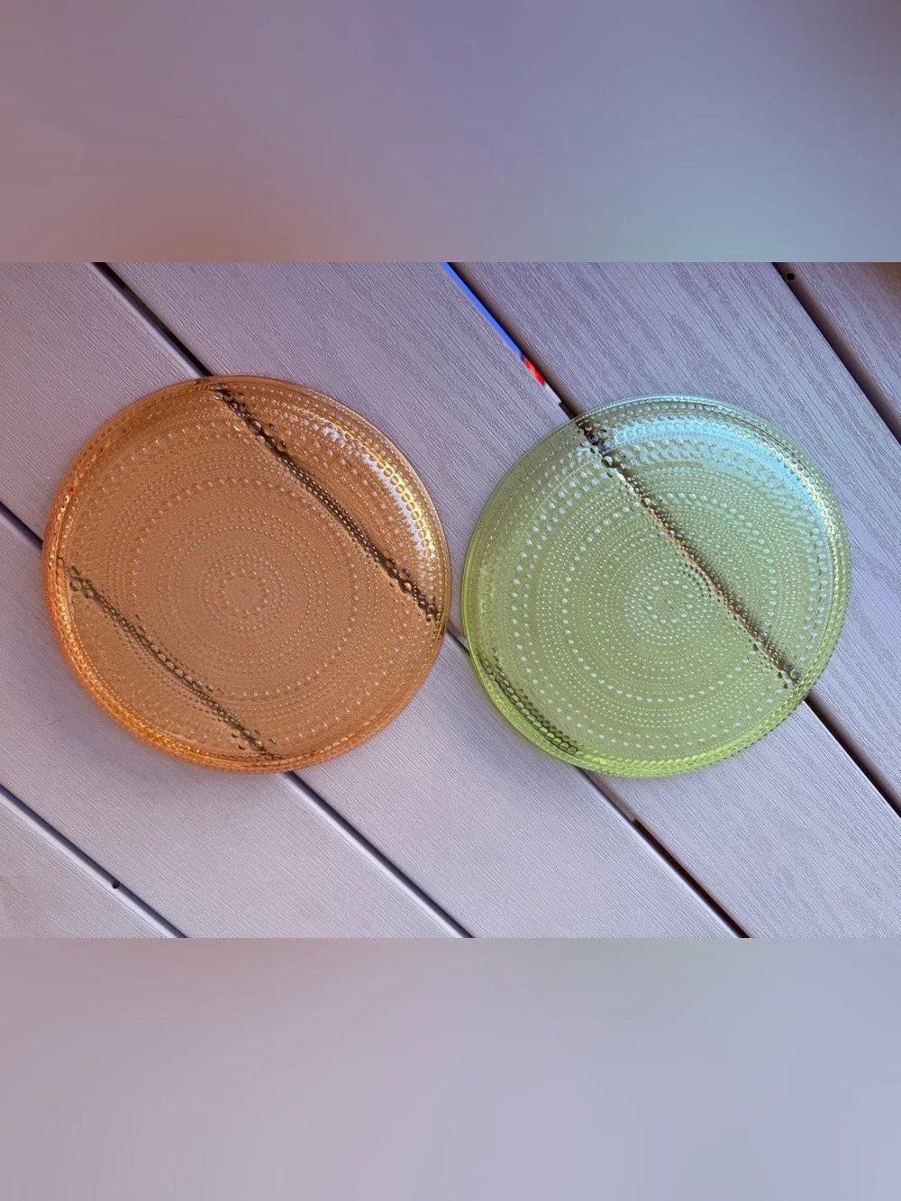 Iittala Kastehelmi 9.75” Glass Dinner Plates Set of 2 Green & Orange